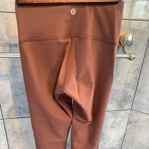 Wunder Train High-Rise Tight 25"